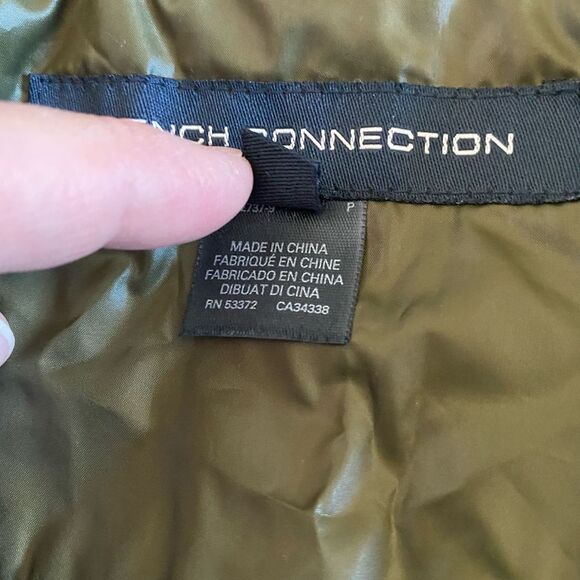 French Connection Puffer Jacket Coat Women's sz Medium Green/Black Faux Fur - Picture 10 of 16